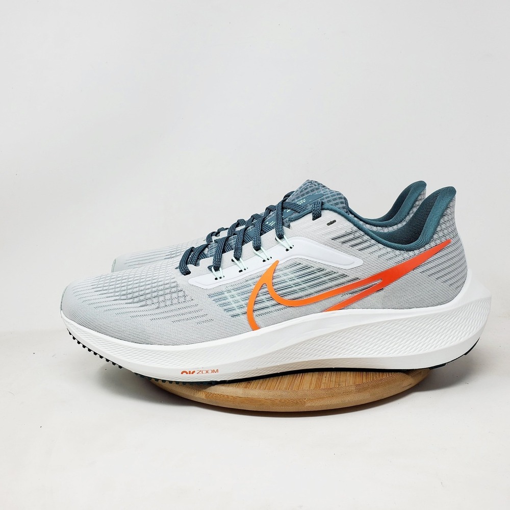 Nike Air Zoom Pegasus 39 Shoes Men 11 Platinum Green Running Gym Walking Sneaker